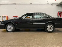 Audi V8