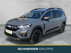 Schiefergrau Gebraucht 2024 Dacia Jogger Extreme Van / Kleinbus | 19.890 € (Guter Preis)