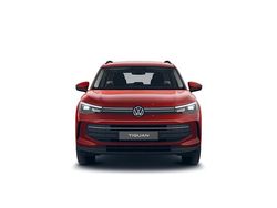Persimmon red metallic Gebraucht 2024 VW Tiguan Life SUV | 34.440 € (Fairer Preis)