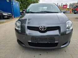 Grey metallic Gebraucht 2010 Toyota Auris Life Kleinwagen | 4.000 € (Guter Preis)