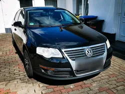 Schwarz Gebraucht 2006 VW Passat Limousine | 3.400 € (Fairer Preis)