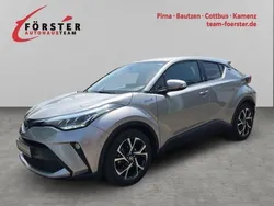 Metalstreamgrau metallic Gebraucht 2021 Toyota C-HR Team SUV | 23.889 € (Fairer Preis)