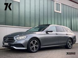 Grau Gebraucht 2021 Mercedes E200 Avantgarde Limousine | 30.940 € (Etwas zu teuer)