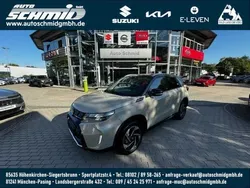 Savannah ivory metallic / cosmic black pearl metallic Neu 2025 Suzuki Vitara Comfort+ SUV | 26.990 € (Fairer Preis)