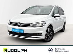Weiss Gebraucht 2024 VW Touran Highline Van / Kleinbus | 38.990 € (Teuer)