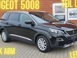 Lackierung schwarz perlefekt Gebraucht 2020 Peugeot 5008 Van / Kleinbus | 19.690 € (Teuer)