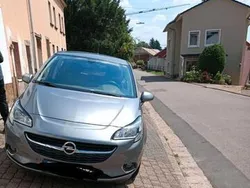 Grau Gebraucht 2018 Opel Corsa Limousine | 11.250 € (Fairer Preis)