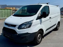 Weiß Gebraucht 2017 Ford Transit Custom Van / Kleinbus | 12.500 € (Superpreis)