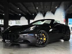Schwarz Gebraucht 2014 Ferrari California Cabrio | 114.999 €