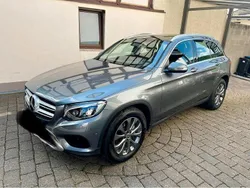 Grau Gebraucht 2017 Mercedes CLC250 Kleinwagen | 29.500 €