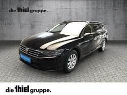 Schwarz Gebraucht 2023 VW Passat Business Kombi | 26.490 € (Guter Preis)