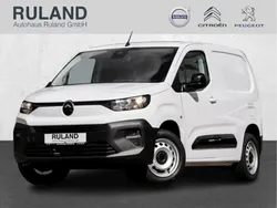 Gebraucht 2024 Citroën Berlingo Van / Kleinbus | 25.990 € (Etwas zu teuer)