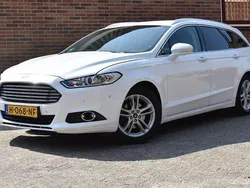 Weiß Gebraucht 2016 Ford Mondeo Titanium Kombi | 7.273 € (Fairer Preis)