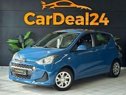 Blau Gebraucht 2017 Hyundai i10 Trend Kleinwagen | 7.499 € (Fairer Preis)