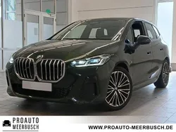 Sanremo green Gebraucht 2024 BMW 218 Active Tourer M Sport Van / Kleinbus | 29.999 € (Guter Preis)