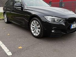 Schwarz Gebraucht 2018 BMW 330 M Sport Kombi | 26.100 € (Etwas zu teuer)