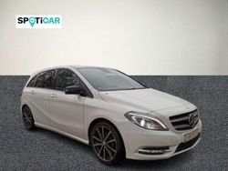 Calcitweiss/zirrusweiss Gebraucht 2014 Mercedes B200 Van / Kleinbus | 7.990 €