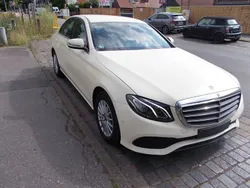 Schwarz Gebraucht 2021 Mercedes E200 Limousine | 19.900 €