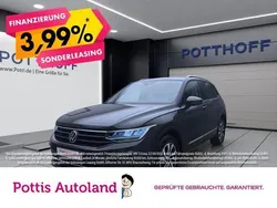 Grau Gebraucht 2022 VW Tiguan Active SUV | 24.222 € (Guter Preis)