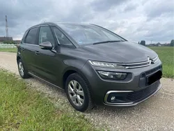 Grau Gebraucht 2019 Citroën C4 SpaceTourer PureTech Van / Kleinbus | 9.998 € (Superpreis)