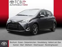 Marlingrau metallic Gebraucht 2018 Toyota Yaris Basis Limousine | 13.499 € (Fairer Preis)