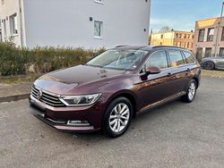 Rot Gebraucht 2015 VW Passat Comfortline Kombi | 9.800 € (Fairer Preis)
