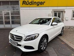Weiß Gebraucht 2018 Mercedes C250 Limousine | 21.480 € (Fairer Preis)