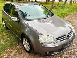 Grau Gebraucht 2007 VW Golf V Limousine | 2.700 € (Fairer Preis)