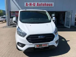 Weiß Gebraucht 2019 Ford Transit Trend Kombi | 22.900 €