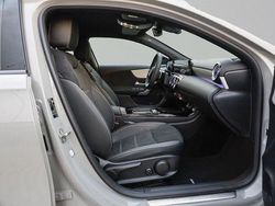 Grau Gebraucht 2025 Mercedes A200 Edition Limousine | 37.990 € (Teuer)