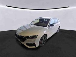 Weiß Gebraucht 2022 Skoda Octavia RS Kombi | 26.450 € (Fairer Preis)