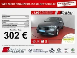 Grau (platinum grey metallic) Gebraucht 2024 VW Tiguan Allspace Life SUV | 32.986 € (Superpreis)