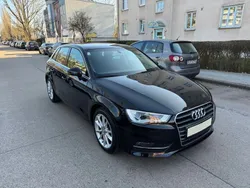 Schwarz Gebraucht 2014 Audi A3 Sportback Ambiente Limousine | 12.900 € (Guter Preis)