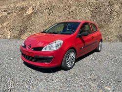 Rot Gebraucht 2006 Renault Clio III Authentique Kleinwagen | 1.999 € (Etwas zu teuer)