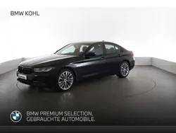 Schwarz Gebraucht 2021 BMW 545e Shadowline Limousine | 40.540 € (Fairer Preis)