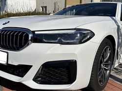 Weiß Gebraucht 2022 BMW 530 Performance Limousine | 38.500 € (Fairer Preis)