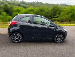 Schwarz Gebraucht 2009 Ford Ka Titanium Kleinwagen | 2.600 € (Fairer Preis)