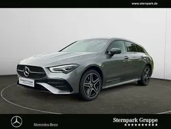 Grau Gebraucht 2024 Mercedes CLA250e Shooting Brake AMG Kombi | 37.490 € (Fairer Preis)