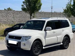 Weiß Gebraucht 2008 Mitsubishi Pajero SUV | 10.350 € (Superpreis)