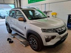 Silber Gebraucht 2023 Dacia Spring Extreme Kleinwagen | 12.998 € (Fairer Preis)