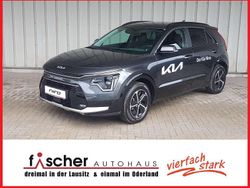Interstellar grau Gebraucht 2025 Kia Niro Vision SUV | 32.350 € (Teuer)