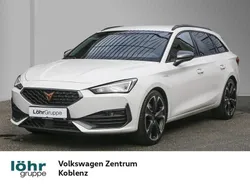 Candy weiss Gebraucht 2022 Cupra Leon VZ Kombi | 26.980 € (Guter Preis)