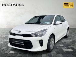 Weiß Gebraucht 2020 Kia Rio Edition 7 Limousine | 9.999 € (Guter Preis)
