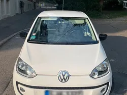 Weiß Gebraucht 2015 VW up! Kleinwagen | 6.000 € (Guter Preis)