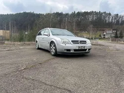 Silber Gebraucht 2004 Opel Vectra Cosmo Kombi | 2.500 € (Fairer Preis)