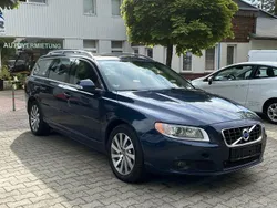 Caspian blue Gebraucht 2011 Volvo V70 Summum Kombi | 16.990 €