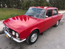 Rot Gebraucht 1973 Alfa Romeo 2000 Limousine | 18.000 €