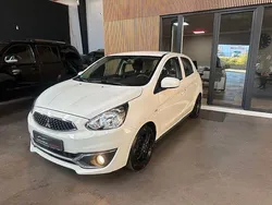 Weiß Gebraucht 2017 Mitsubishi Space Star Edition Kleinwagen | 4.990 € (Fairer Preis)