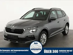 Graphite grau metallic Neu 2025 Skoda Kamiq Selection SUV | 26.995 € (Superpreis)