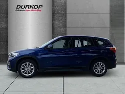 Blau Gebraucht 2017 BMW X1 Advantage SUV | 16.990 € (Guter Preis)